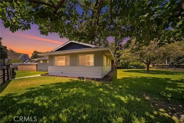 194 Monroe Avenue, Pomona, CA 91767