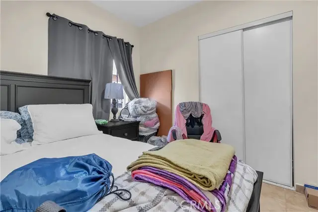 706 77th, Los Angeles, CA 90044 - #3