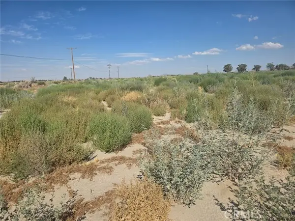 150 Ste/Vic, Palmdale, CA 93591