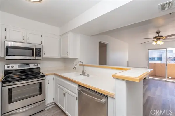 11410 Brookshire  #319, Downey, CA 90241
