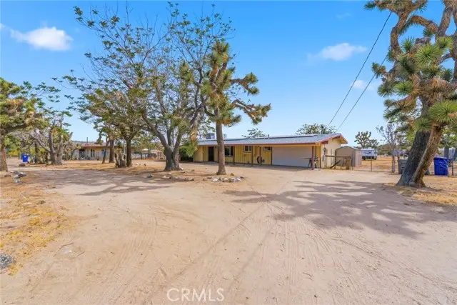 7425 Joshua View, Yucca Valley, CA 92284 - #1