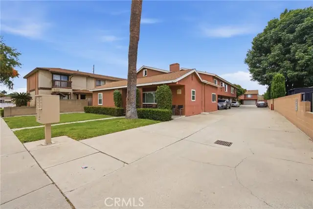 10128 Walnut  #E, Bellflower, CA 90706 - #3