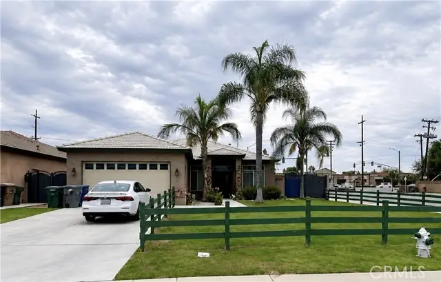 4100 Northwind Dr., Bakersfield, CA 93304 - #1