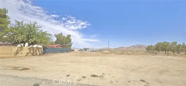 17900 Mossdale Avenue, Lancaster, CA 93535