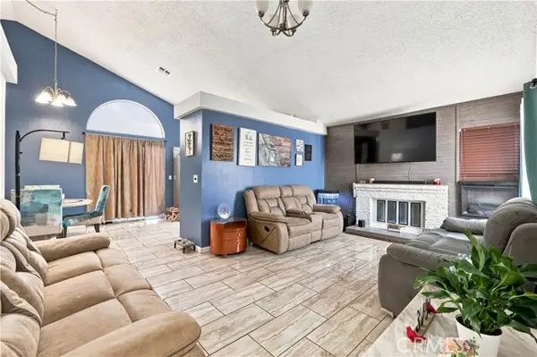 5344 Sunburst Drive, Palmdale, CA 93552