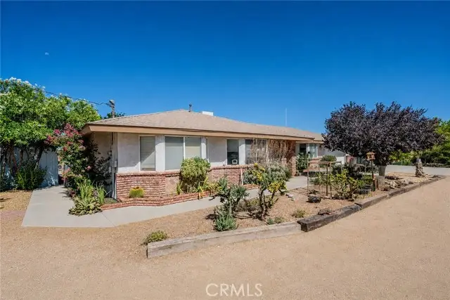 8838 Lilac Road, Oak Hills, CA 92344 - #1
