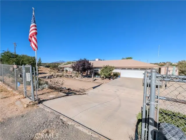 8838 Lilac Road, Oak Hills, CA 92344 - #3
