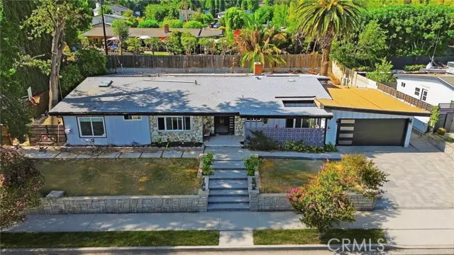 24222 Caris, Woodland Hills, CA 91367 - #2