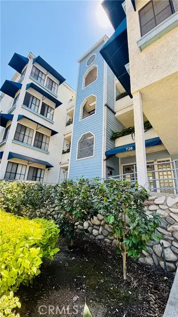 720 4th  #114, Long Beach, CA 90802 - #1