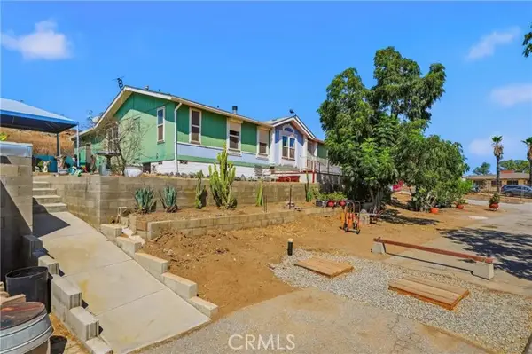22201 Alviso, Perris, CA 92570
