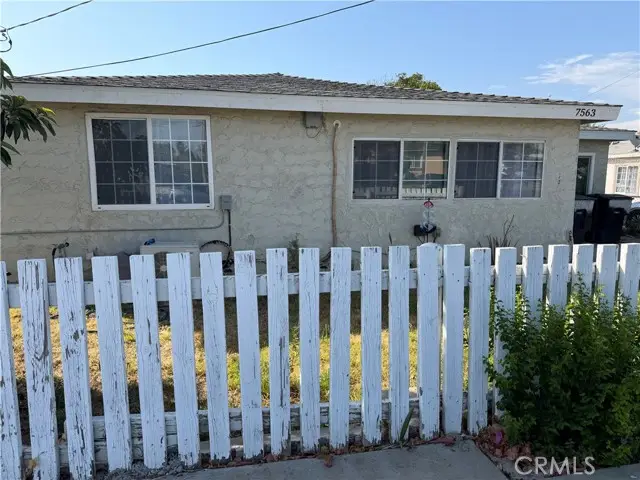 7563 Lincoln, Riverside, CA 92504 - #2