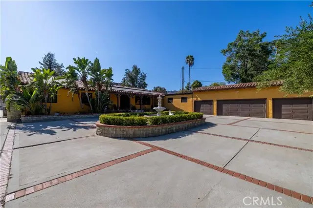 9957 Shoup Avenue, Chatsworth, CA 91311 - #3