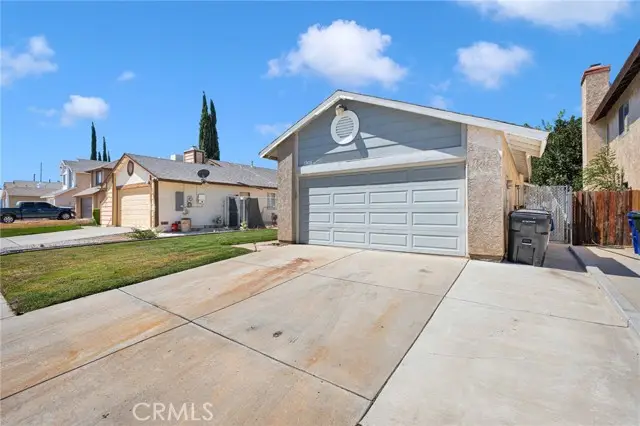 12424 Mount Baldy, Victorville, CA 92392 - #3
