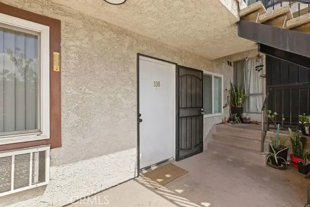 8800 Cedros Avenue  #108, Panorama City, CA 91402 - #3