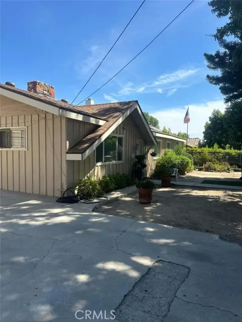 20247 Lanark Street, Winnetka, CA 91306