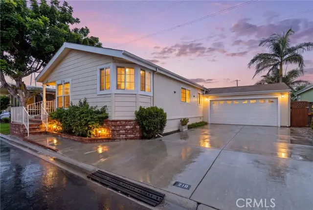 3595 Santa Fe Avenue  #210, Long Beach, CA 90810 - #1