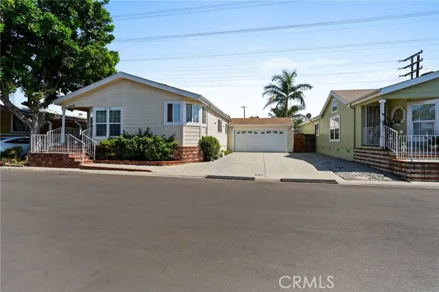 3595 Santa Fe Avenue  #210, Long Beach, CA 90810 - #2