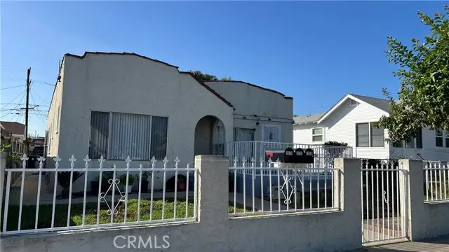 1127 Calzona, Los Angeles, CA 90023 - #2