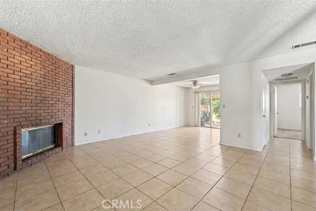 13785 Deauville, Victorville, CA 92395 - #3