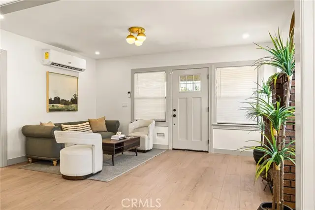 1132 56th, Los Angeles, CA 90037 - #2