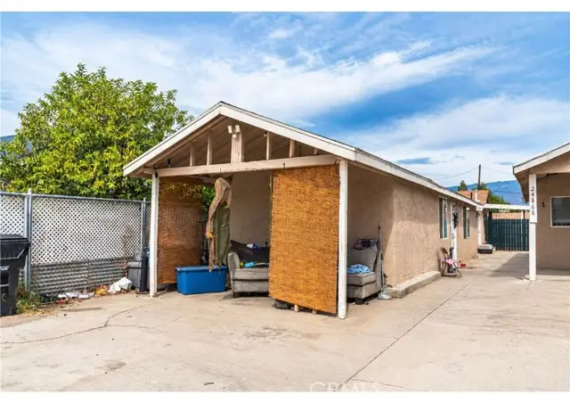 24868 5th St, San Bernardino, CA 92410 - #2