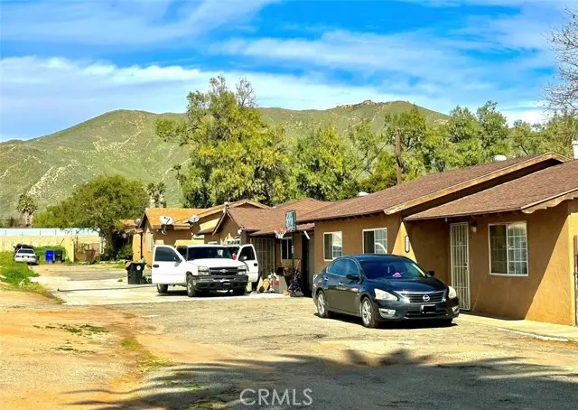 9085 Bellegrave, Riverside, CA 92509 - #1