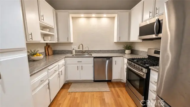 664 Rosewood, Camarillo, CA 93010 - #3