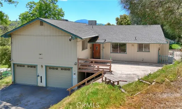42275 Buckeye Road, Oakhurst, CA 93644 - #1