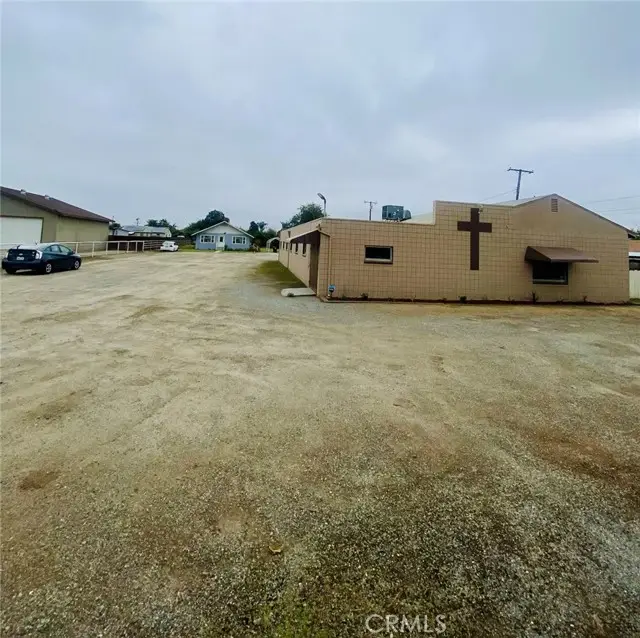 958 Prospect Street  #A, Porterville, CA 93257 - #1