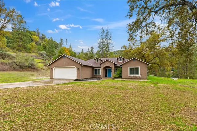 46066 Sutton Drive, Oakhurst, CA 93644 - Image #3