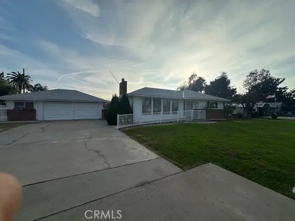 4984 Belmont Avenue, Fresno, CA 93727