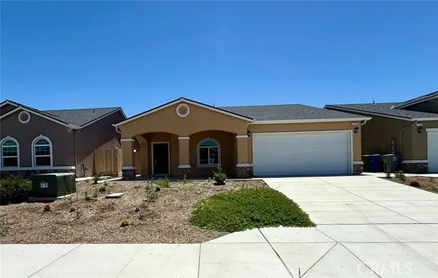 1124 Orange Street, Avenal, CA 93204 - #1