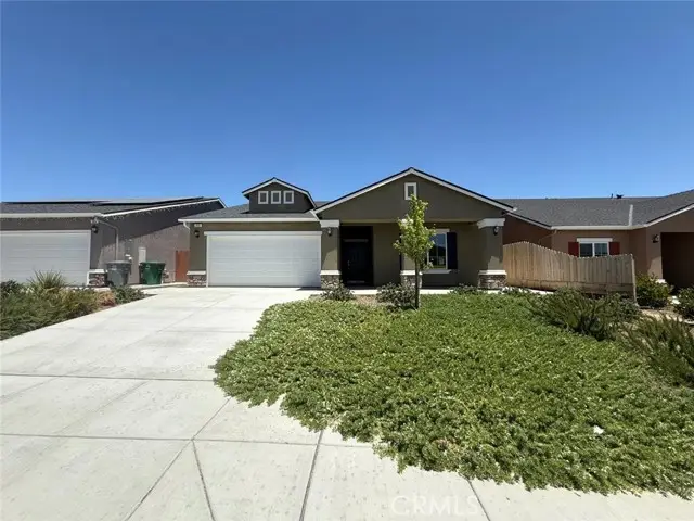 929 Grangeville Avenue, Avenal, CA 93204 - #1