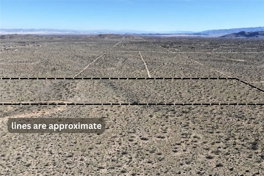 21099 Valley Vista Avenue, Yucca Valley, CA 92284 - #3