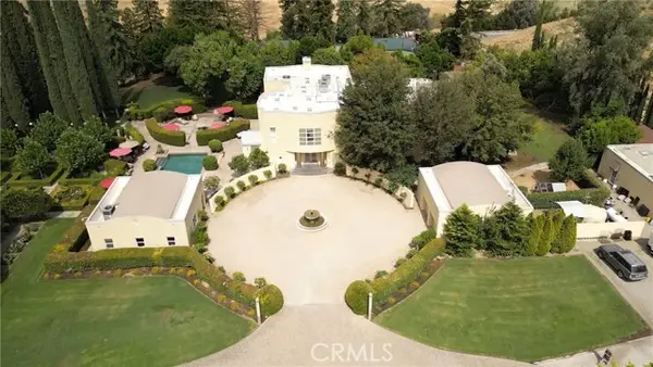 12950 Willow Avenue, Clovis, CA 93619