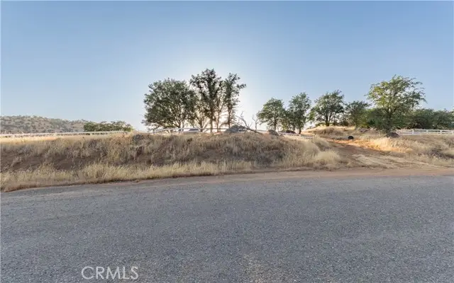 16295 Wrangler Drive, Springville, CA 93265 - #1