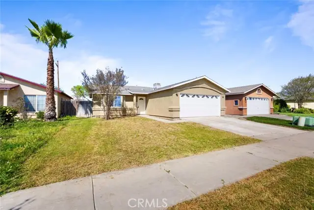 557 Monique St, Merced, CA 95341 - #2