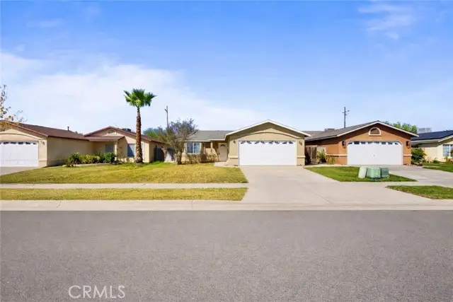 557 Monique St, Merced, CA 95341 - #3