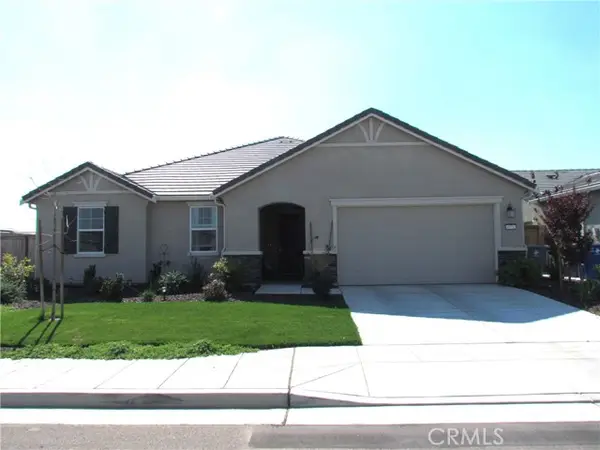 4758 Bellaire, Clovis, CA 93619