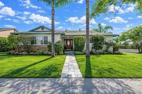 9370 Dorrington, Arleta, CA 91331