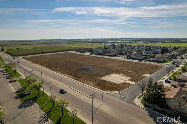 1765 Bethel, Sanger, CA 93657 - #2