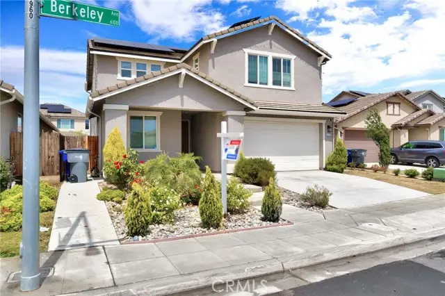 6118 Berkeley, Fresno, CA 93727 - #3