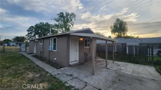 301 Braden, Hanford, CA 93230 - #1