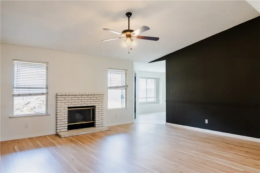 5430 Fedora, Fresno, CA 93722 - #2