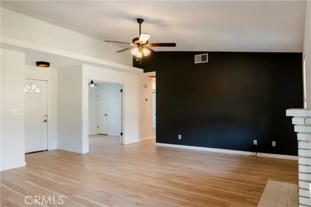 5430 Fedora, Fresno, CA 93722 - #3