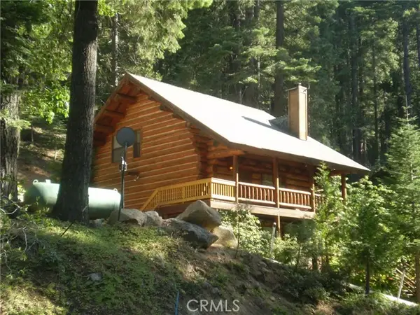 7426 Henness Ridge Road, Yosemite National Park, CA 95389