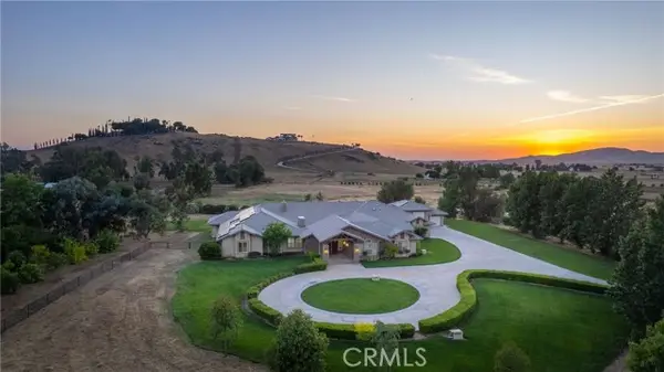 14209 Academy Oaks Ln, Clovis, CA 93619