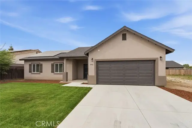 3446 Grove Avenue, Visalia, CA 93292 - #2