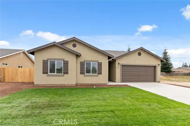 3441 Douglas Avenue, Visalia, CA 93292 - #2