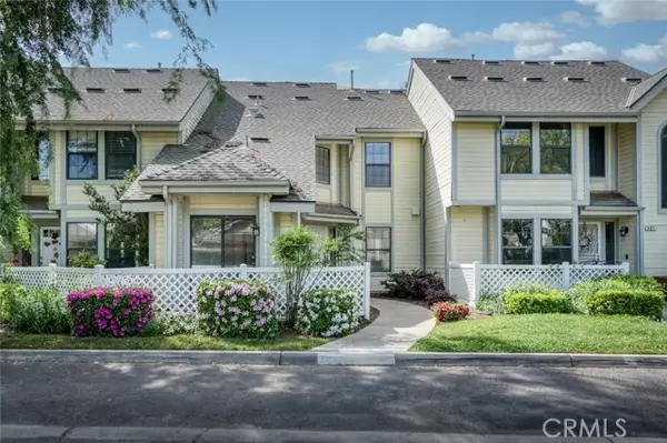 923 Foxhill, Fresno, CA 93720
